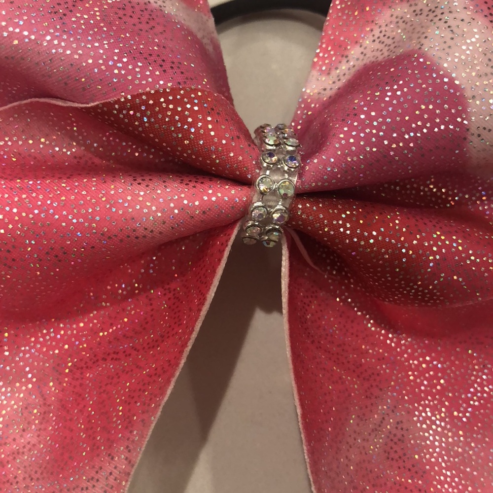 Cheer bow - Picture 3 of 4